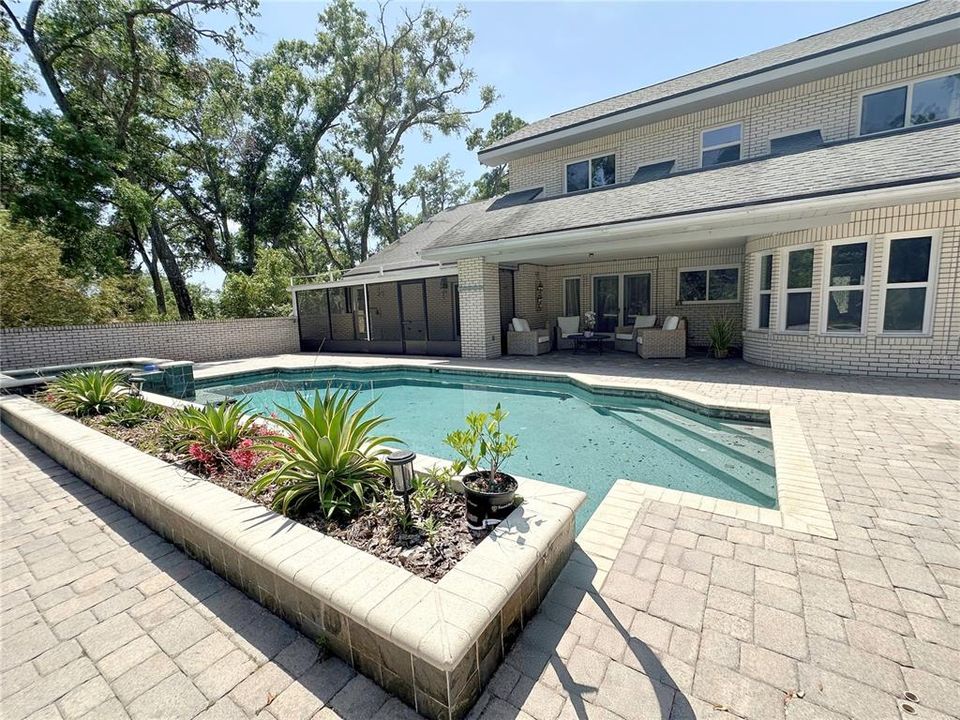 На продажу: $1,645,000 (6 спален, 6 ванн, 6759 Квадратных фут)