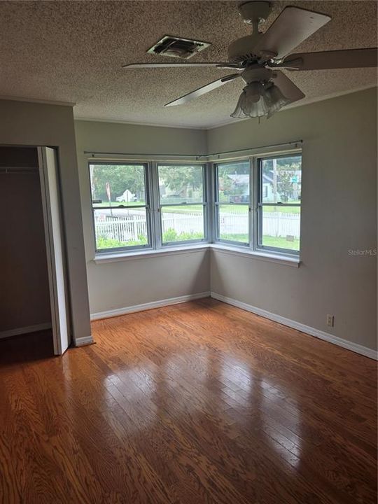 En Renta: $2,800 (4 camas, 2 baños, 1786 Pies cuadrados)