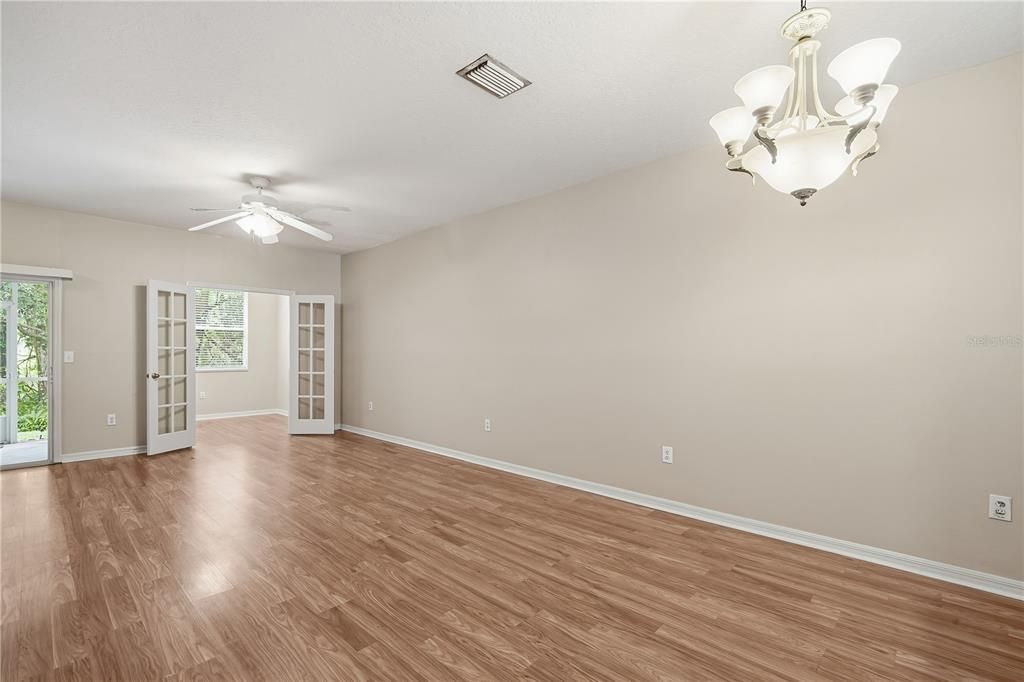 For Rent: $1,825 (2 beds, 2 baths, 1696 Square Feet)