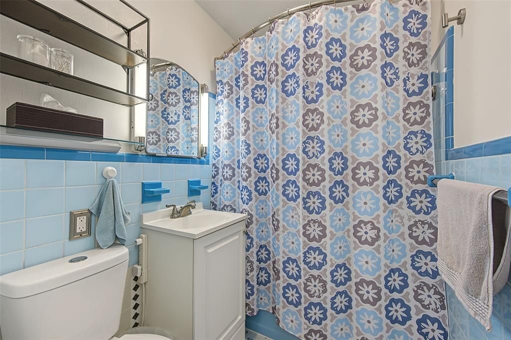 На продажу: $519,950 (3 спален, 2 ванн, 1436 Квадратных фут)
