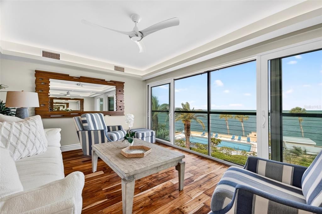 For Sale: $2,199,000 (3 beds, 3 baths, 2277 Square Feet)