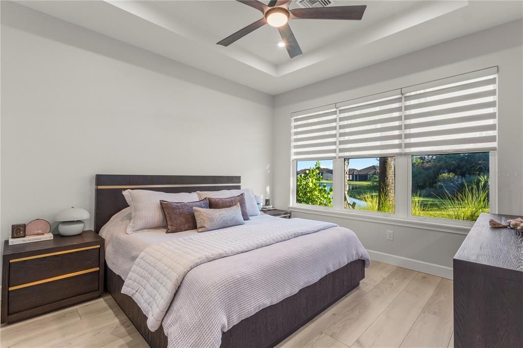 For Sale: $390,000 (2 beds, 2 baths, 1582 Square Feet)