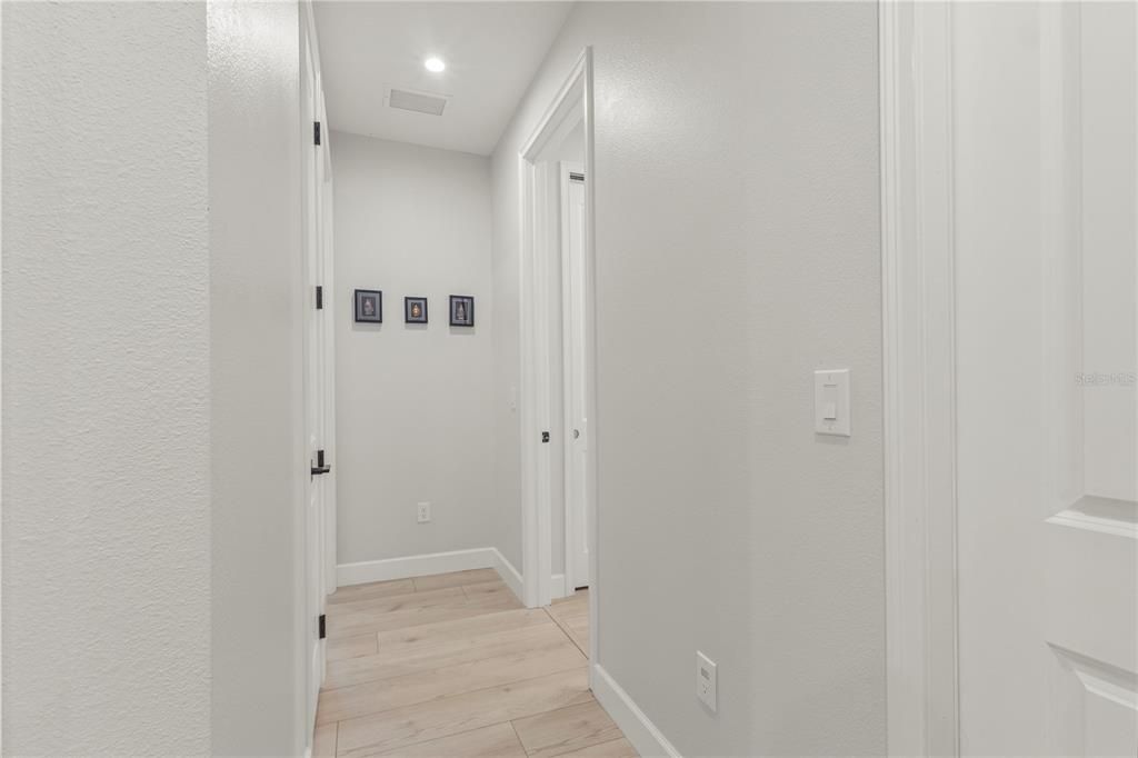 For Sale: $390,000 (2 beds, 2 baths, 1582 Square Feet)
