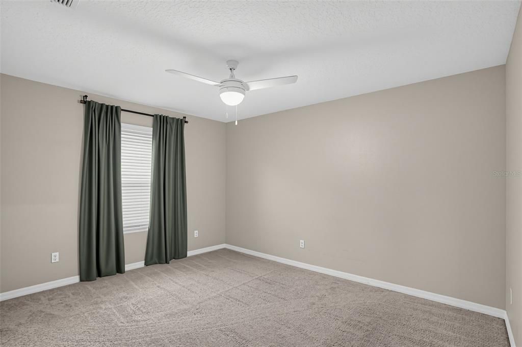 For Sale: $439,900 (4 beds, 2 baths, 2534 Square Feet)