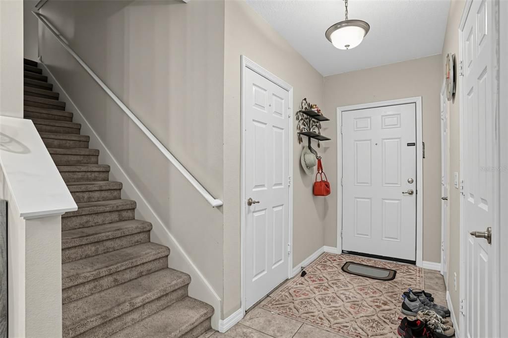 For Sale: $439,900 (4 beds, 2 baths, 2534 Square Feet)