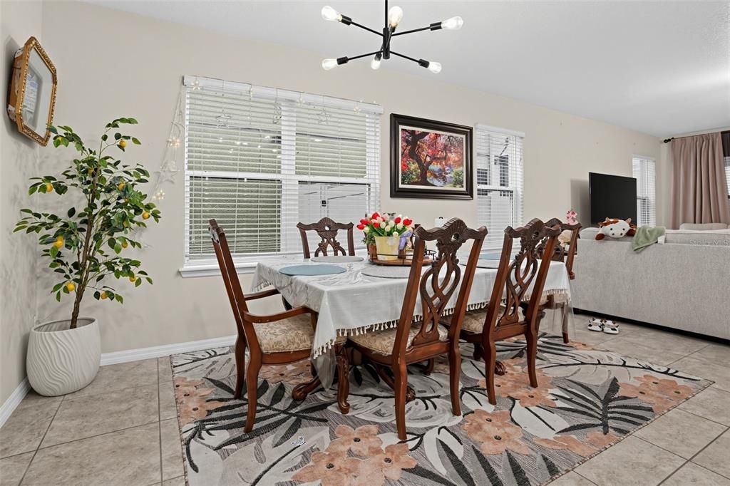 For Sale: $439,900 (4 beds, 2 baths, 2534 Square Feet)