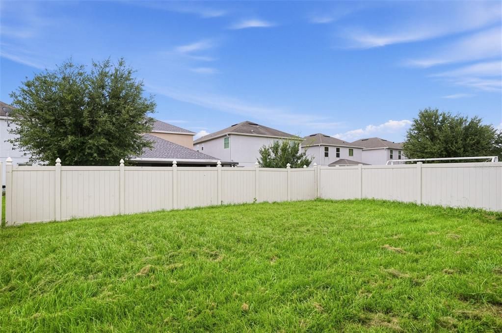 For Sale: $439,900 (4 beds, 2 baths, 2534 Square Feet)