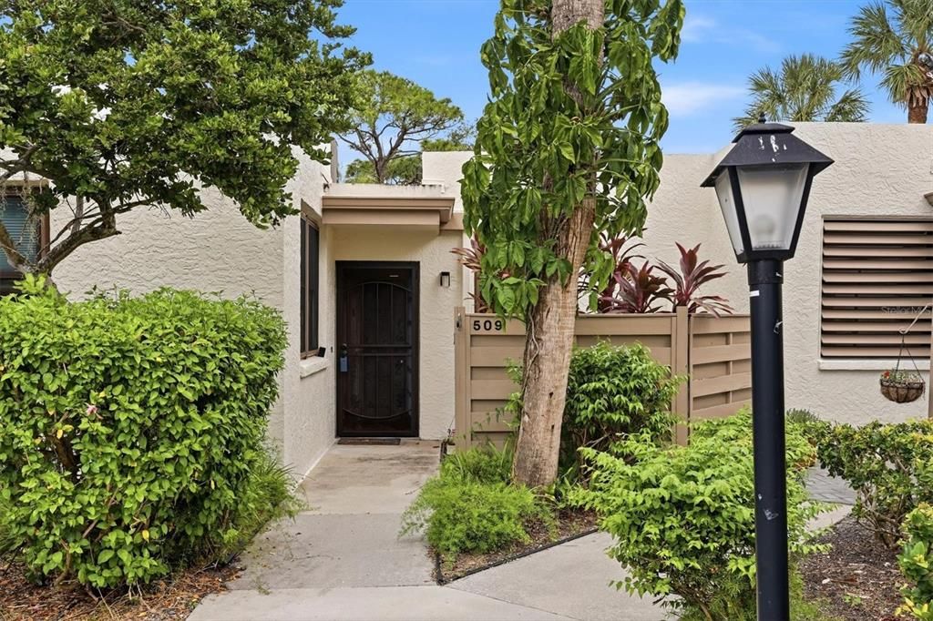 En Venta: $330,000 (3 camas, 2 baños, 1632 Pies cuadrados)