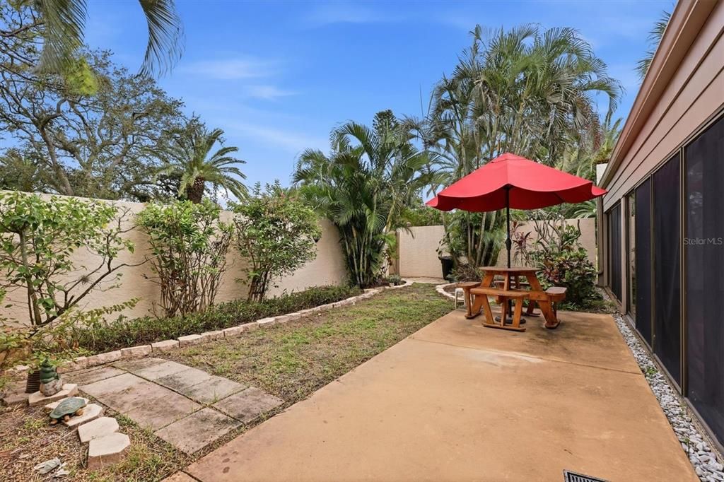 En Venta: $330,000 (3 camas, 2 baños, 1632 Pies cuadrados)