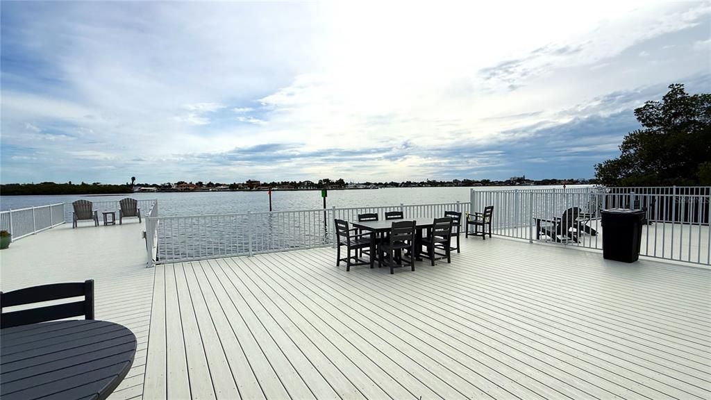 For Rent: $1,700 (1 beds, 1 baths, 600 Square Feet)