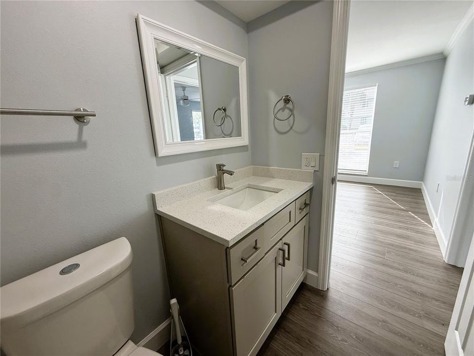 For Rent: $1,700 (1 beds, 1 baths, 600 Square Feet)