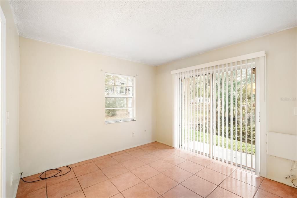 For Rent: $950 (1 beds, 1 baths, 504 Square Feet)