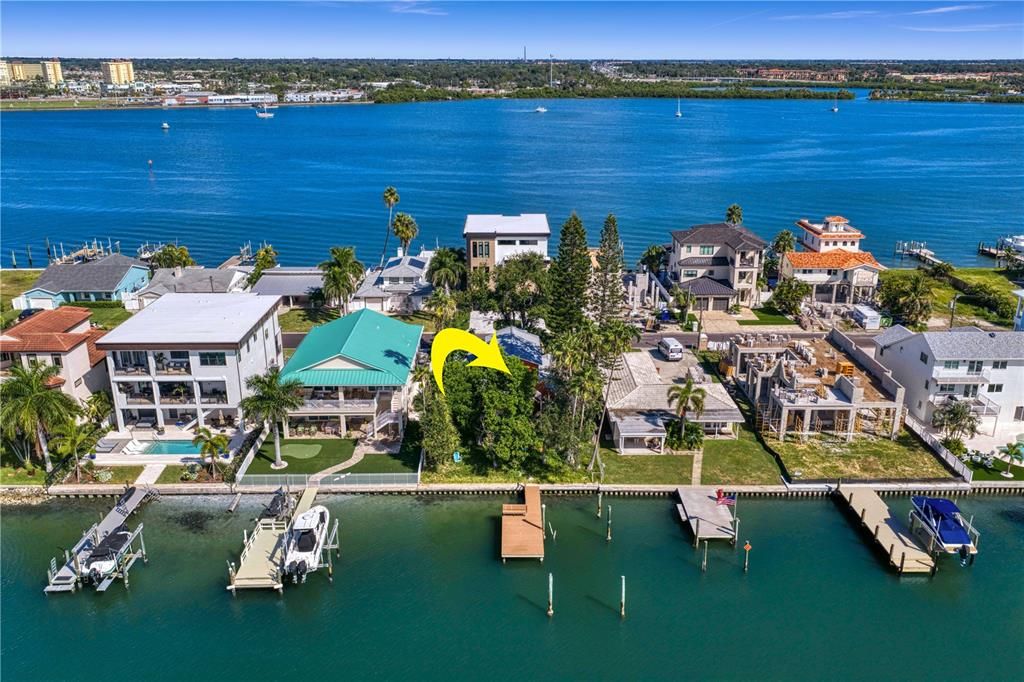 For Sale: $948,000 (0.17 acres)