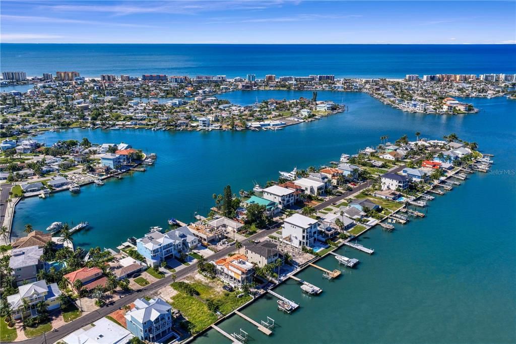 For Sale: $948,000 (0.17 acres)