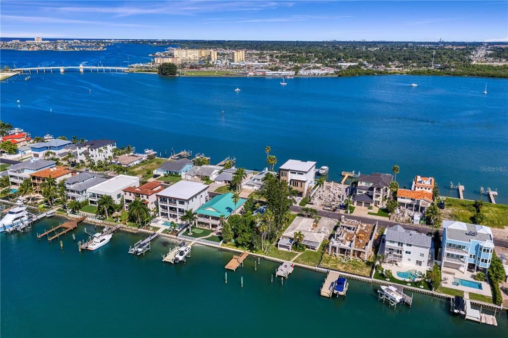 For Sale: $948,000 (0.17 acres)