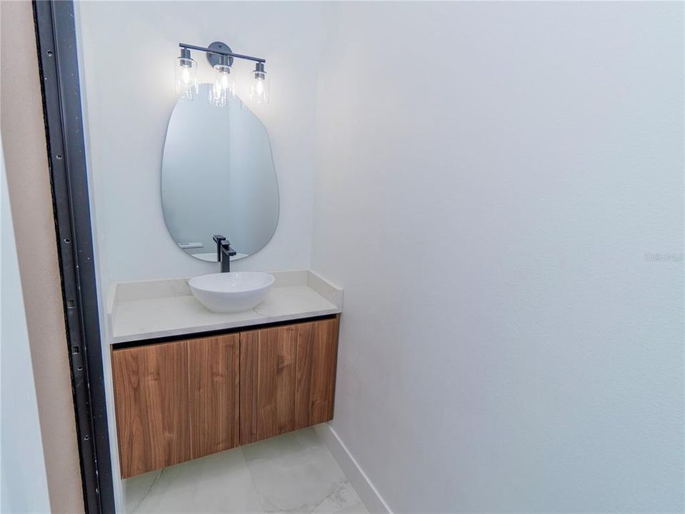For Sale: $619,900 (3 beds, 2 baths, 2025 Square Feet)