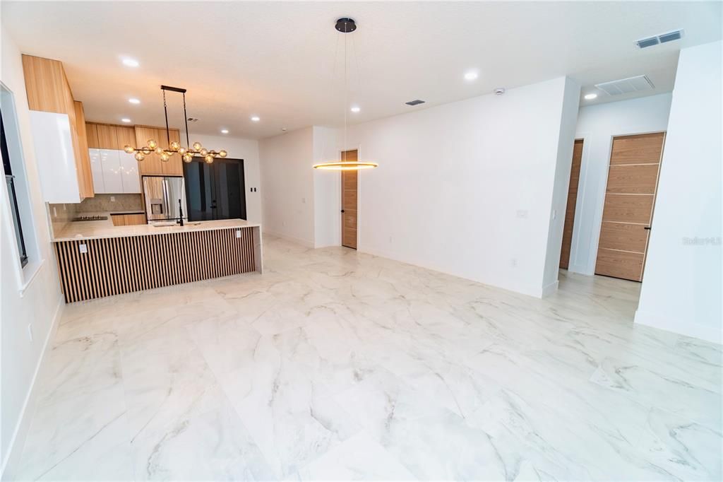 For Sale: $619,900 (3 beds, 2 baths, 2025 Square Feet)