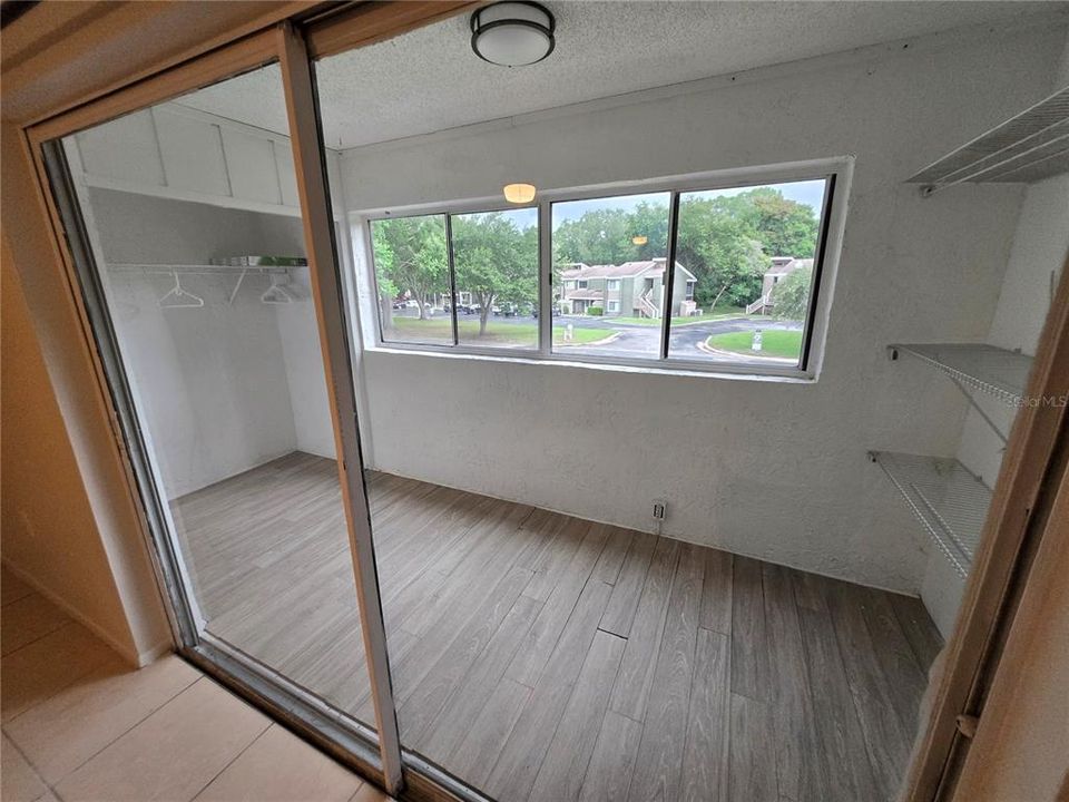 For Rent: $1,800 (2 beds, 2 baths, 1258 Square Feet)