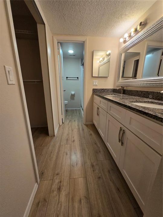 For Rent: $1,800 (2 beds, 2 baths, 1258 Square Feet)