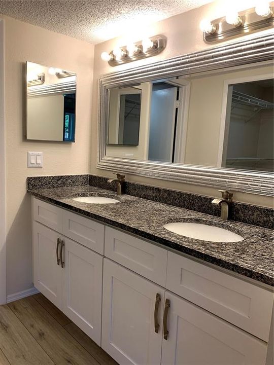 For Rent: $1,800 (2 beds, 2 baths, 1258 Square Feet)