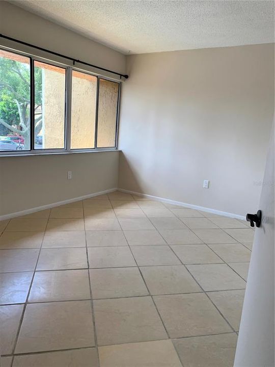 For Rent: $1,800 (2 beds, 2 baths, 1258 Square Feet)