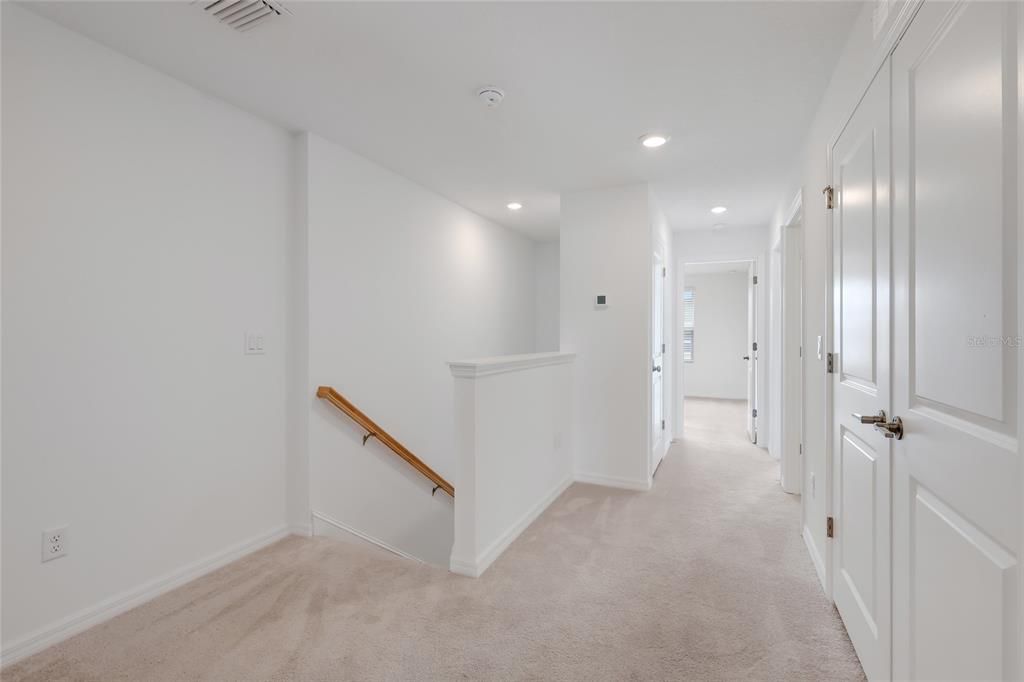 For Sale: $347,500 (3 beds, 2 baths, 1553 Square Feet)