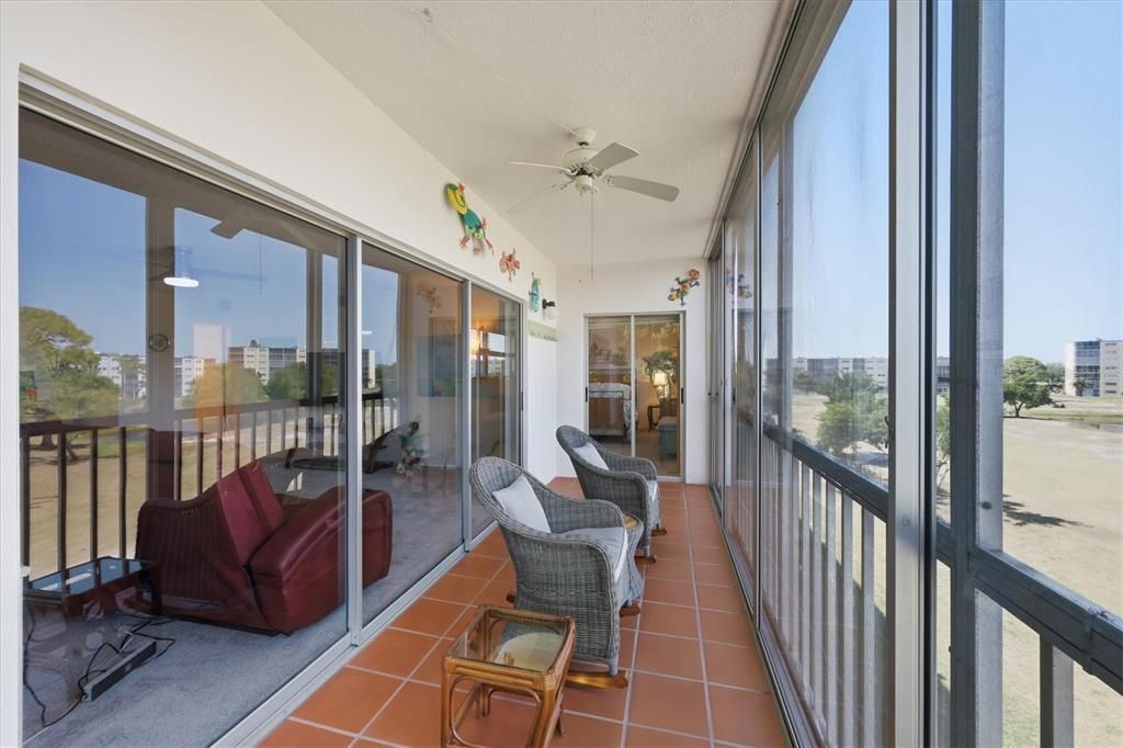 For Sale: $134,900 (2 beds, 2 baths, 1088 Square Feet)