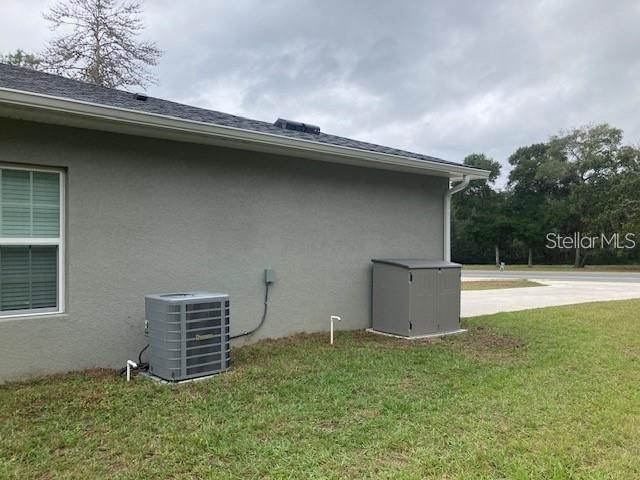 For Rent: $1,525 (3 beds, 2 baths, 1201 Square Feet)