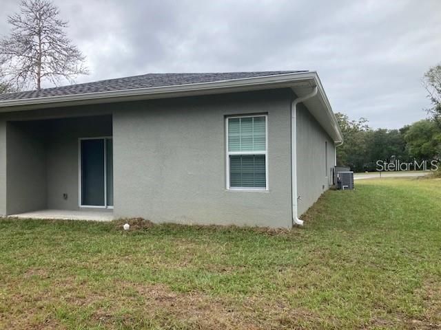 For Rent: $1,525 (3 beds, 2 baths, 1201 Square Feet)