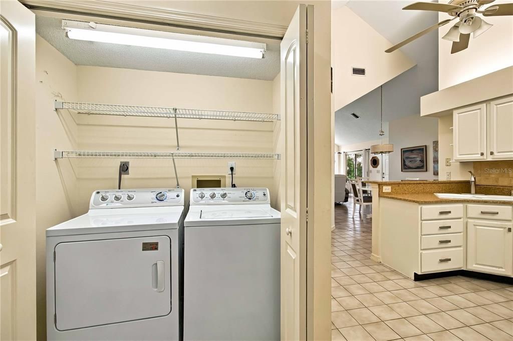 For Sale: $264,900 (3 beds, 2 baths, 1350 Square Feet)