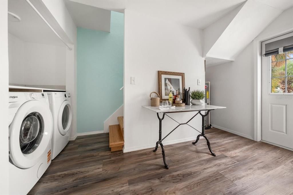 For Sale: $975,000 (2 beds, 0 baths, 2114 Square Feet)