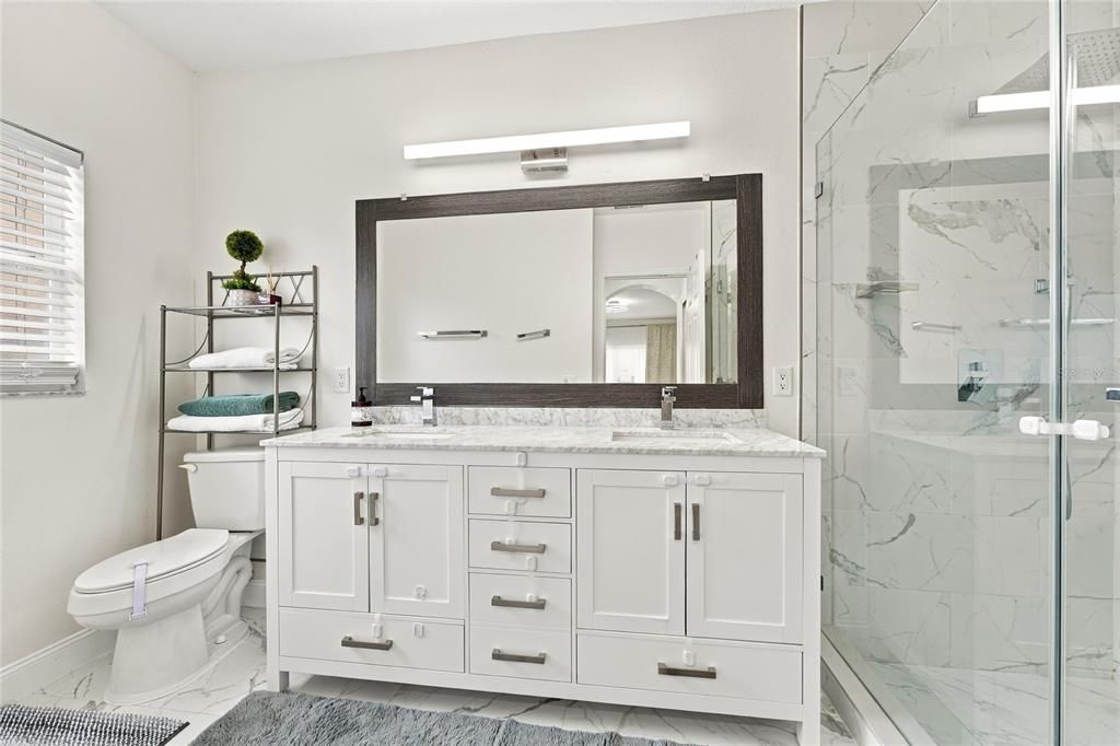 For Sale: $469,000 (4 beds, 2 baths, 2398 Square Feet)
