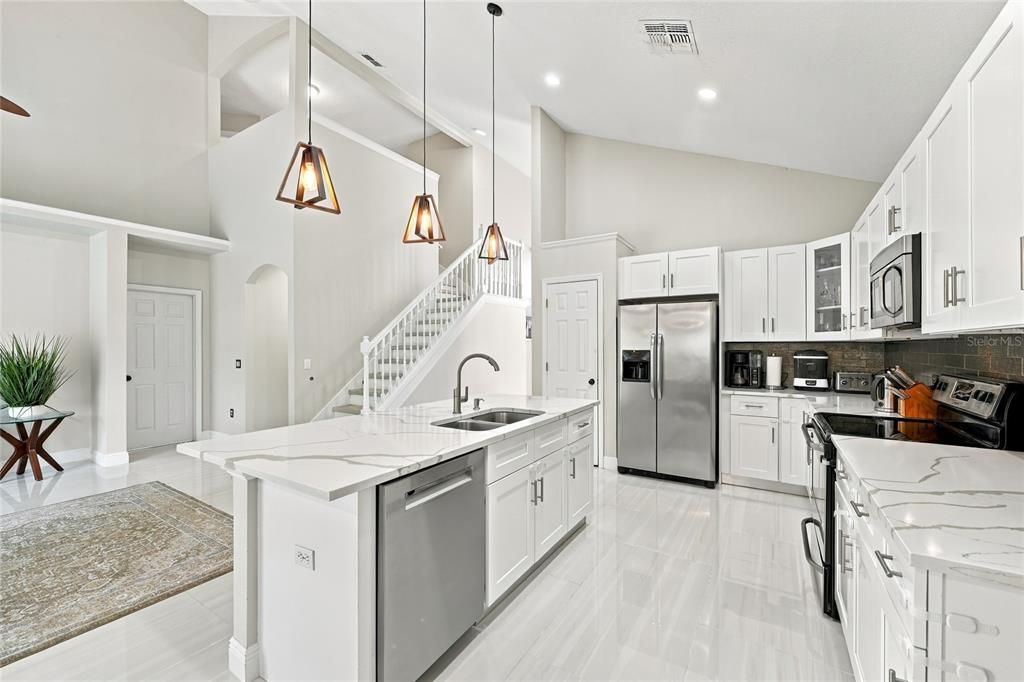 For Sale: $469,000 (4 beds, 2 baths, 2398 Square Feet)