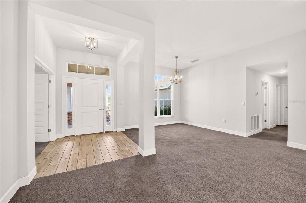 For Sale: $349,900 (4 beds, 3 baths, 2300 Square Feet)