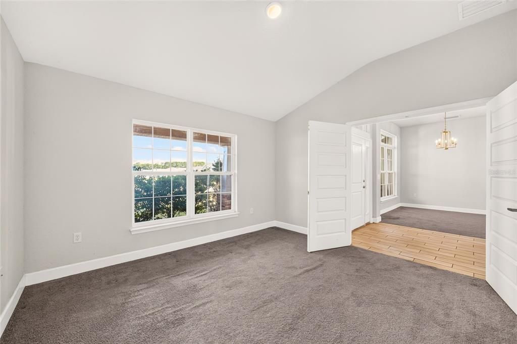 For Sale: $349,900 (4 beds, 3 baths, 2300 Square Feet)