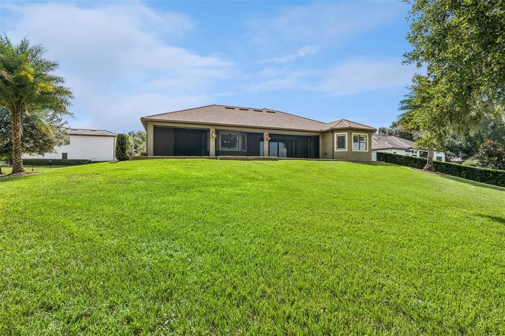 For Sale: $860,000 (4 beds, 2 baths, 3216 Square Feet)