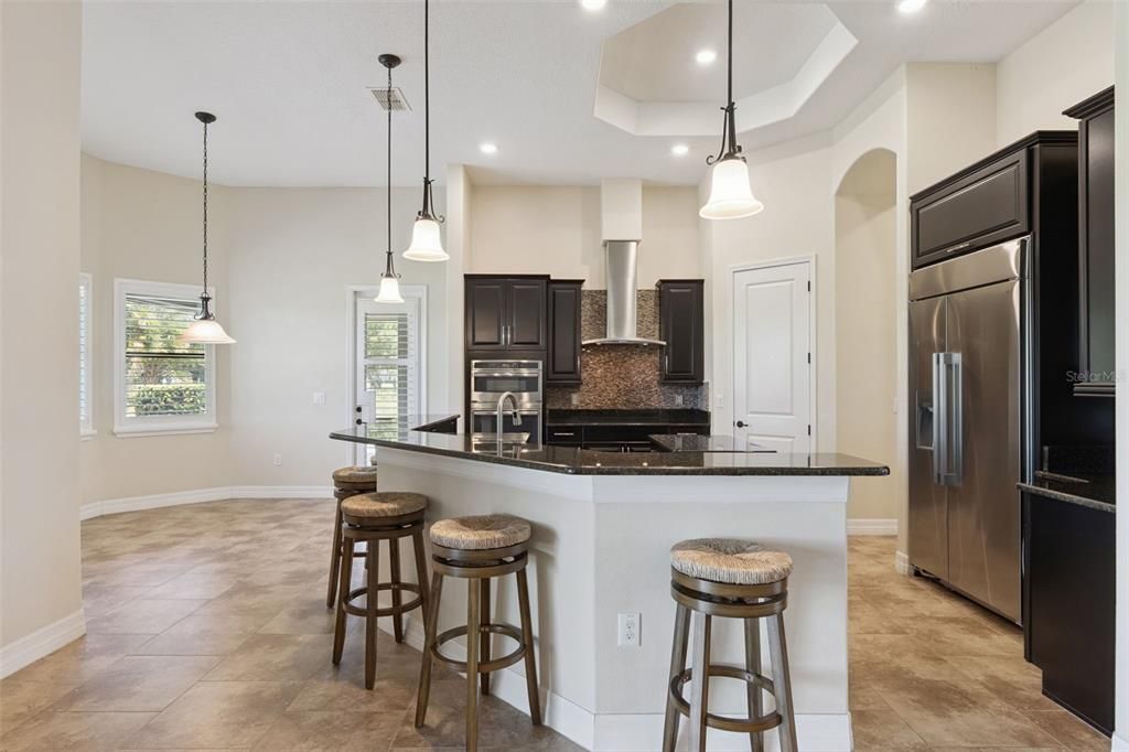 For Sale: $860,000 (4 beds, 2 baths, 3216 Square Feet)