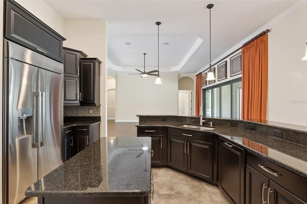 For Sale: $860,000 (4 beds, 2 baths, 3216 Square Feet)