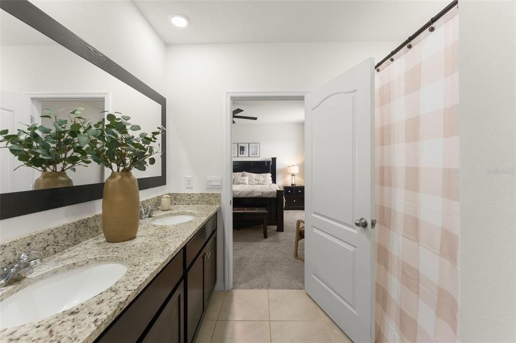 For Sale: $449,000 (4 beds, 2 baths, 2442 Square Feet)