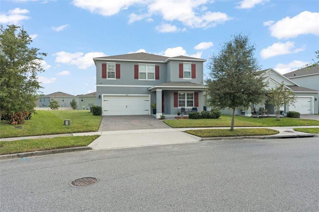 For Sale: $449,000 (4 beds, 2 baths, 2442 Square Feet)