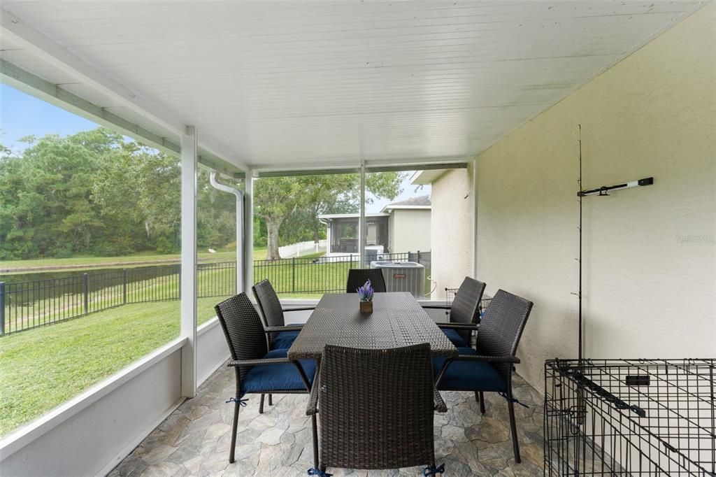 For Sale: $389,000 (3 beds, 2 baths, 1632 Square Feet)