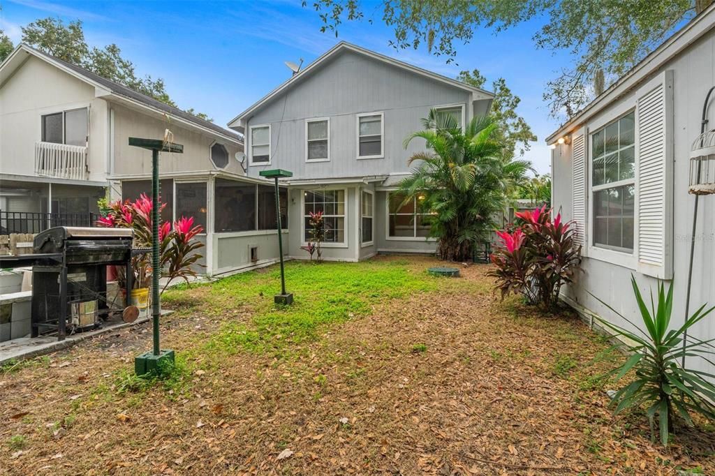 For Sale: $259,900 (3 beds, 2 baths, 2200 Square Feet)