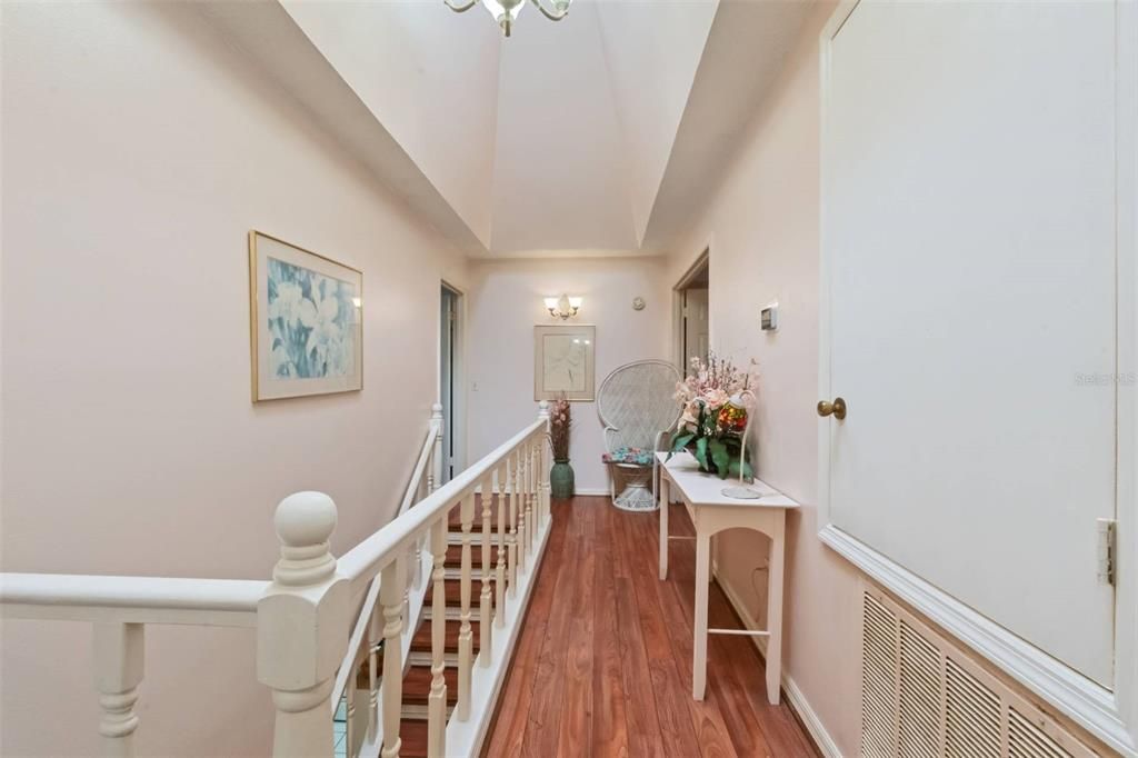 For Sale: $259,900 (3 beds, 2 baths, 2200 Square Feet)