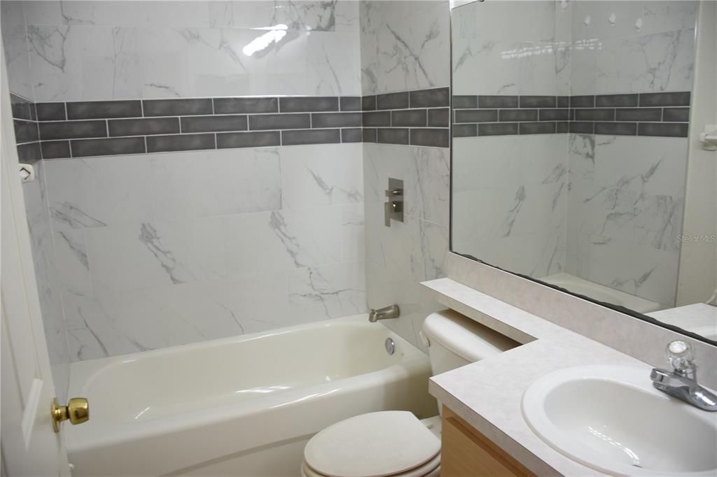 For Sale: $295,000 (3 beds, 2 baths, 1246 Square Feet)