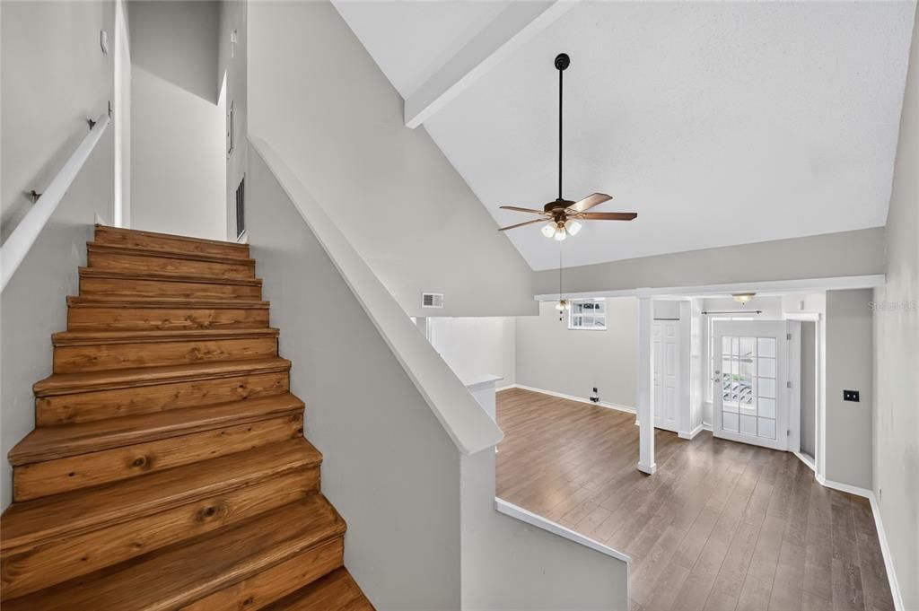В аренду: $1,900 (2 спален, 2 ванн, 1492 Квадратных фут)