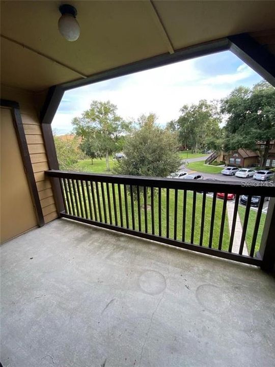 For Sale: $95,000 (1 beds, 1 baths, 644 Square Feet)
