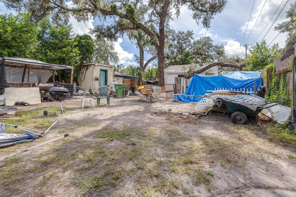 For Sale: $160,000 (1 beds, 1 baths, 512 Square Feet)