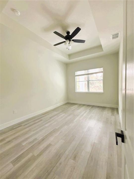 En Venta: $379,500 (4 camas, 2 baños, 2866 Pies cuadrados)