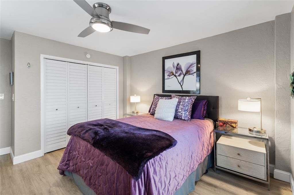 For Sale: $174,500 (1 beds, 1 baths, 850 Square Feet)