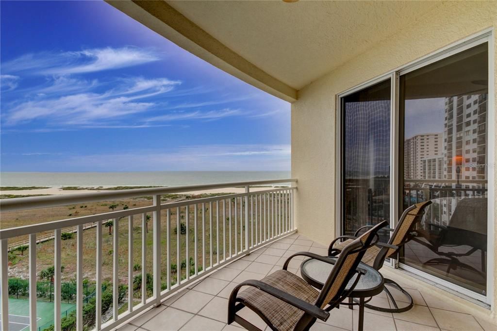 For Rent: $4,950 (2 beds, 2 baths, 1620 Square Feet)